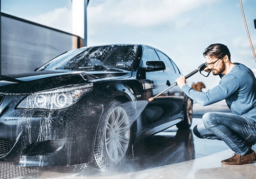 Tại sao bạn cần phải rửa xe thường xuyên?